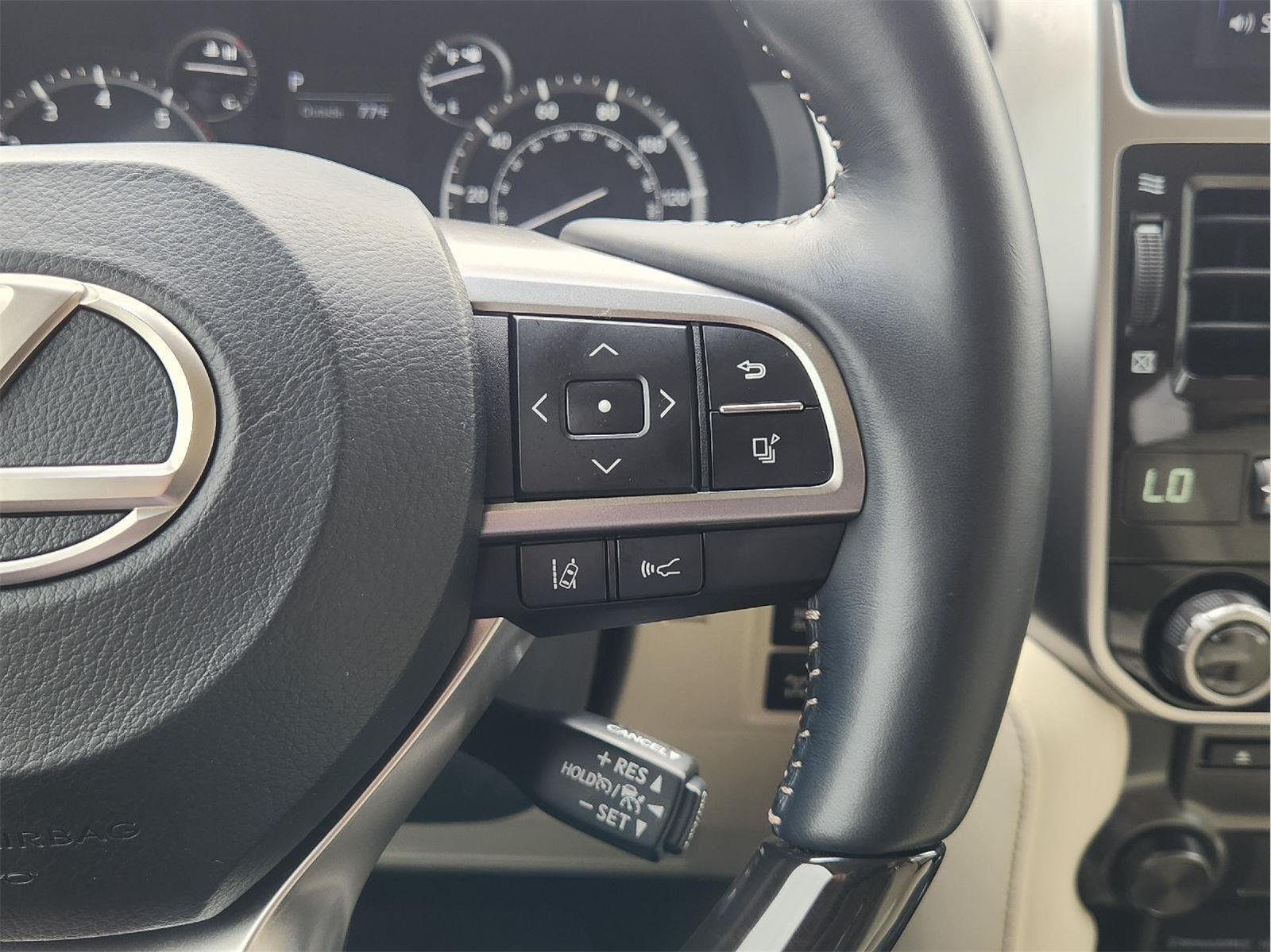 2022 Lexus GX photo 30 of 35
