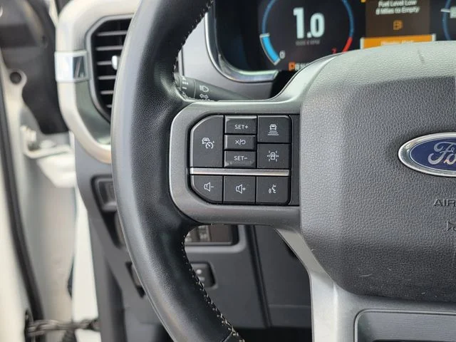 Certified Used 2022 Star White Ford Lariat image 29