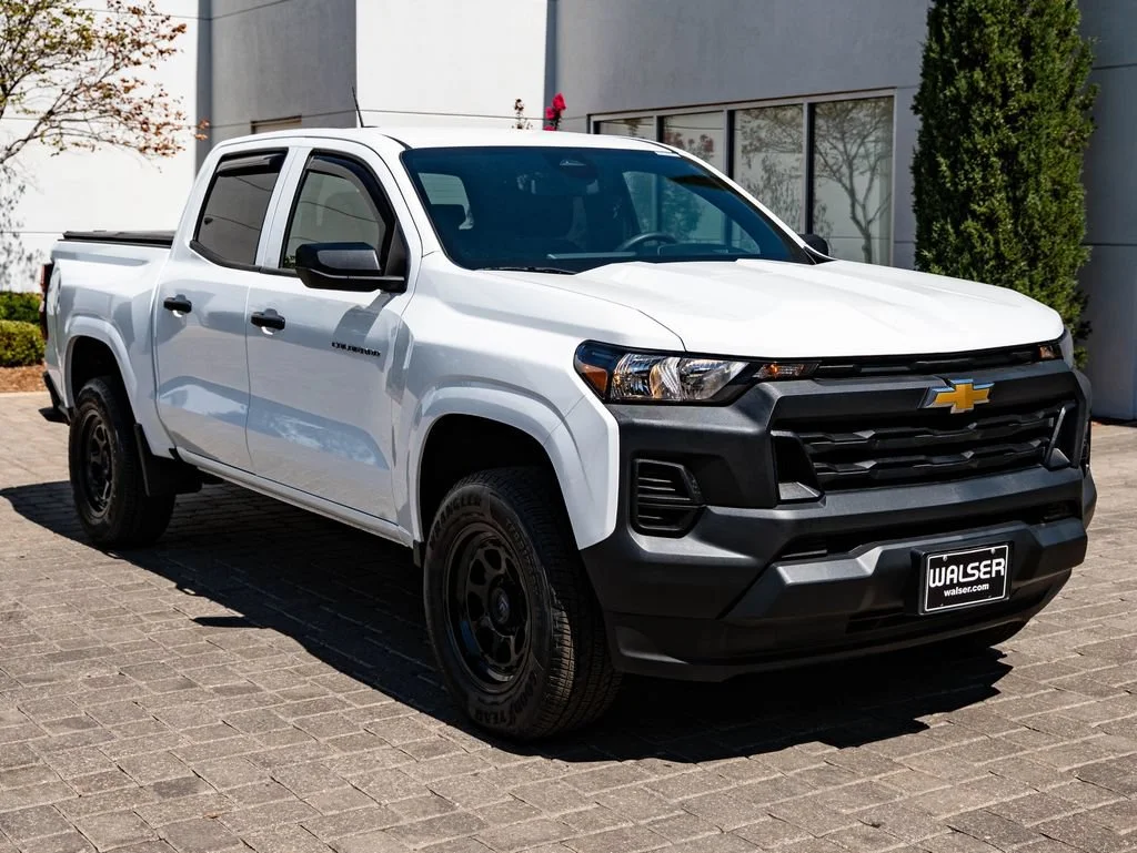 Used 2024 Summit White Chevrolet Work Truck image 12