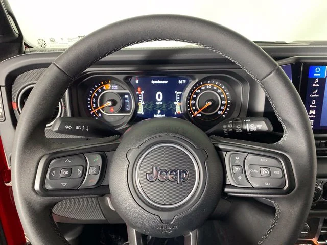 Used 2025 Red Jeep Rubicon image 22