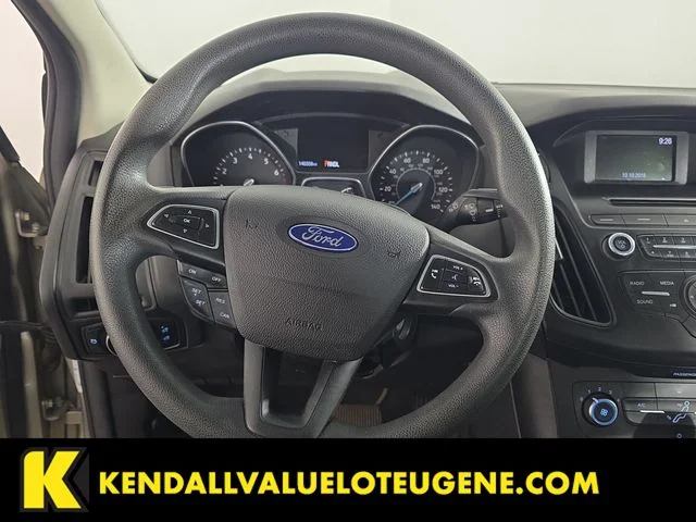 Used 2015  Ford SE image 12