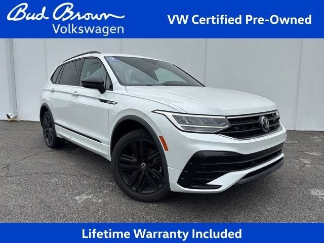 2022 Volkswagen Tiguan 2.0T SE R-Line Black 4Motion's photo