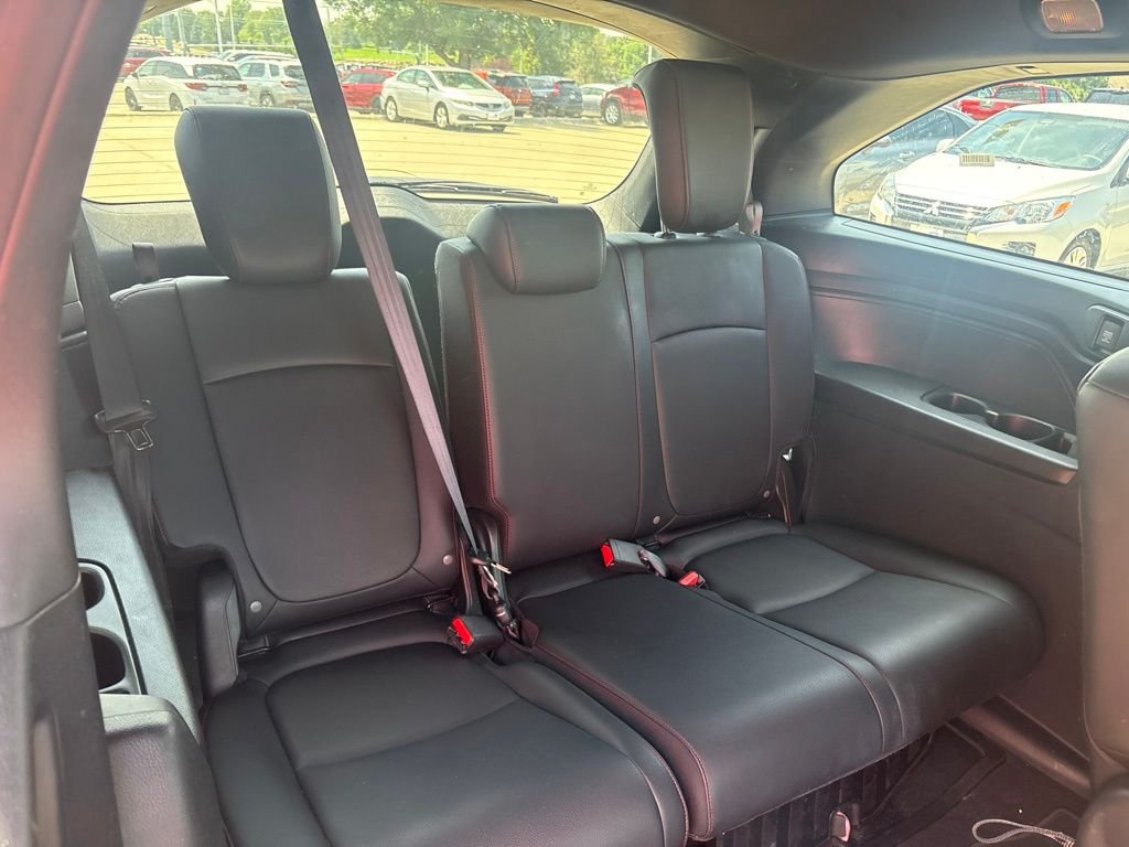 Certified Used 2025 Red Honda Sport-L image 35