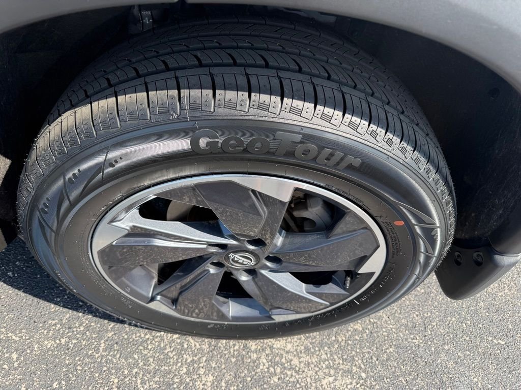 Certified Used 2024 Silver Nissan SV image 10