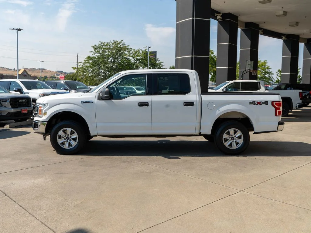 Used 2018 White Ford XLT image 4