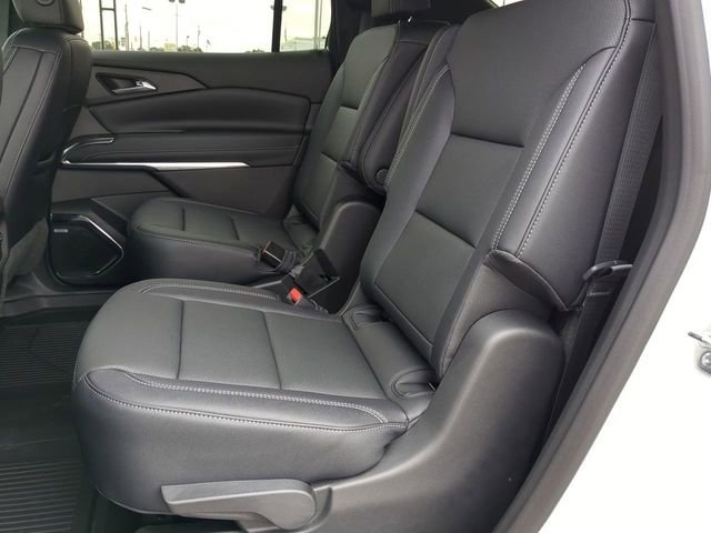 2026 Chevrolet Traverse LT - Photo 13