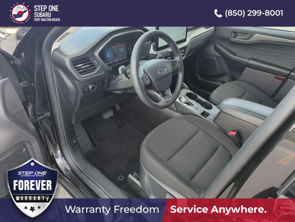 Used 2025 Black Ford Active image 11