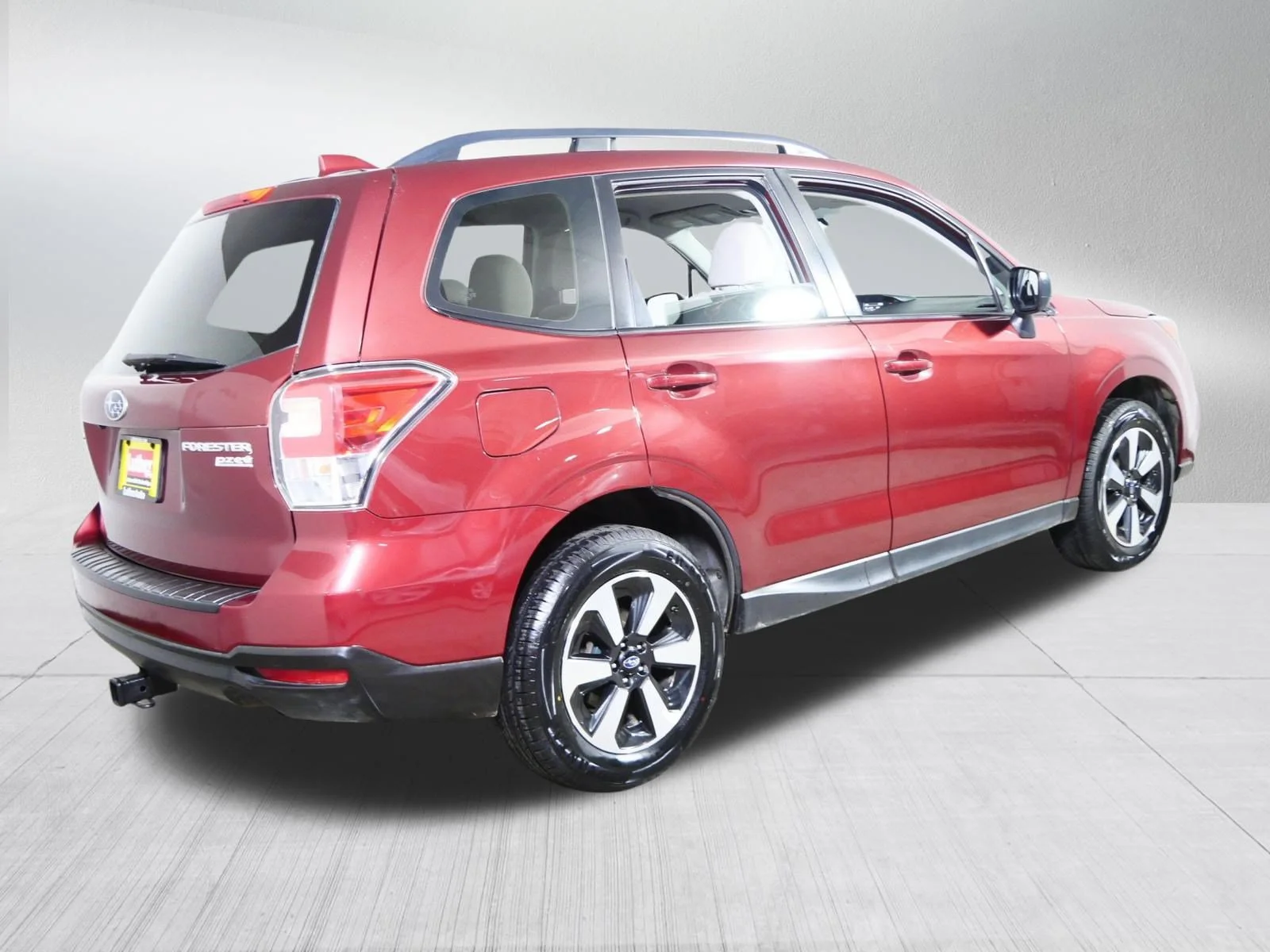 Used 2017 Venetian Red Pearl Subaru  image 7