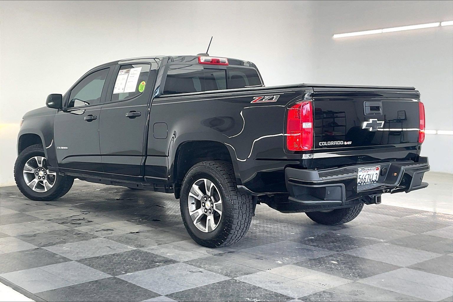 Used 2019 Black Chevrolet 2WD Z71 image 10