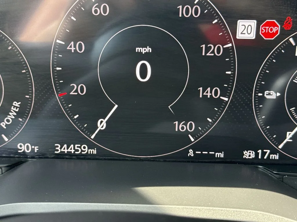 Used 2024 Gray Mazda Premium Plus image 15