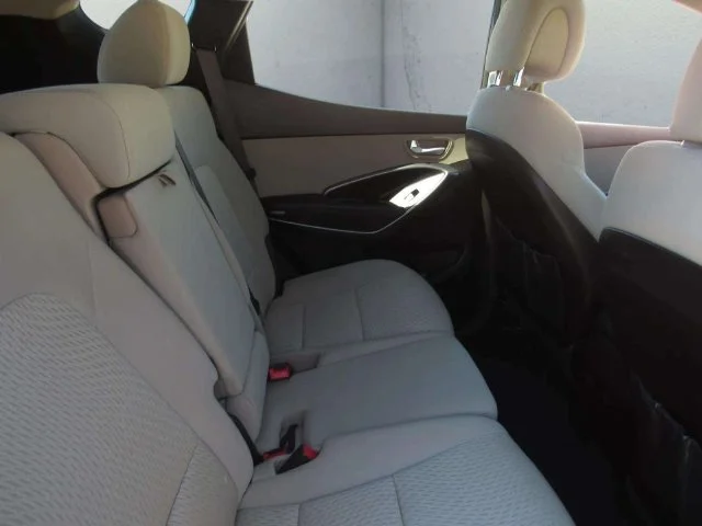 Used 2017 Marlin Blue Hyundai 2.4 Base image 11