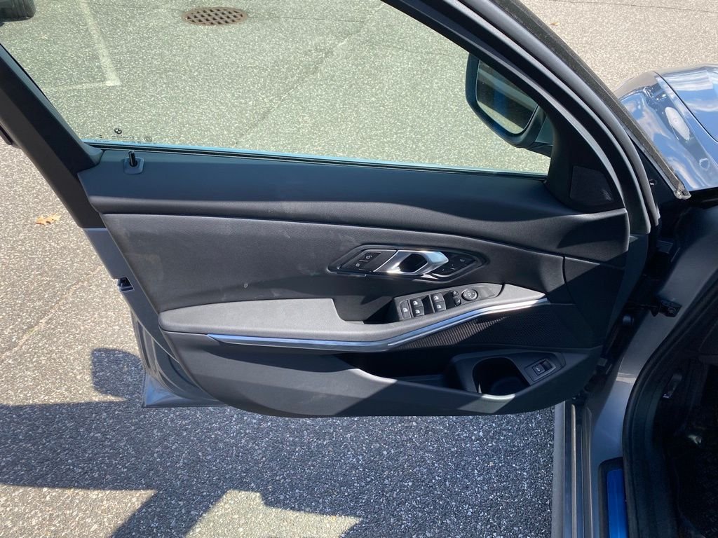 2026 BMW 3 Series 330i - Photo 12