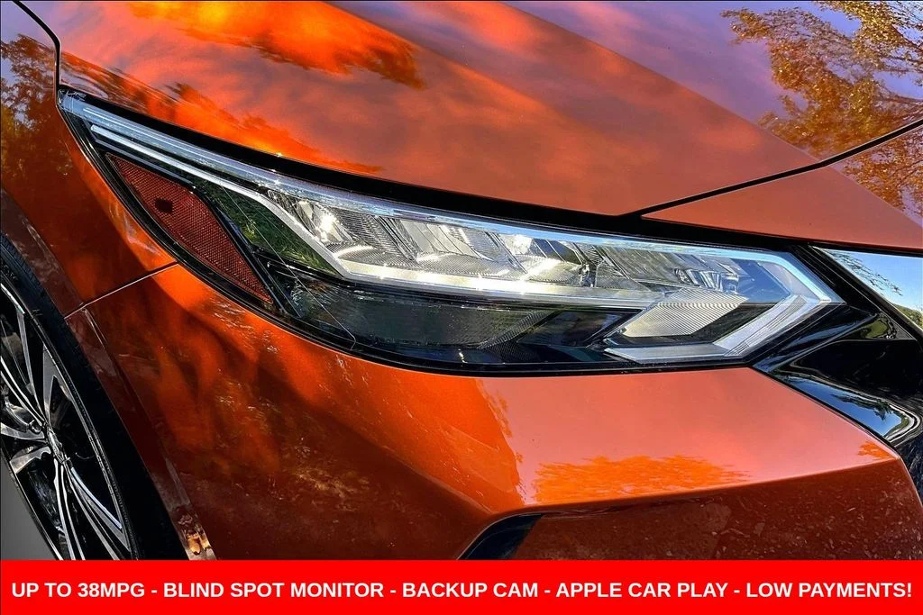Certified Used 2023 Orange Nissan SR image 37