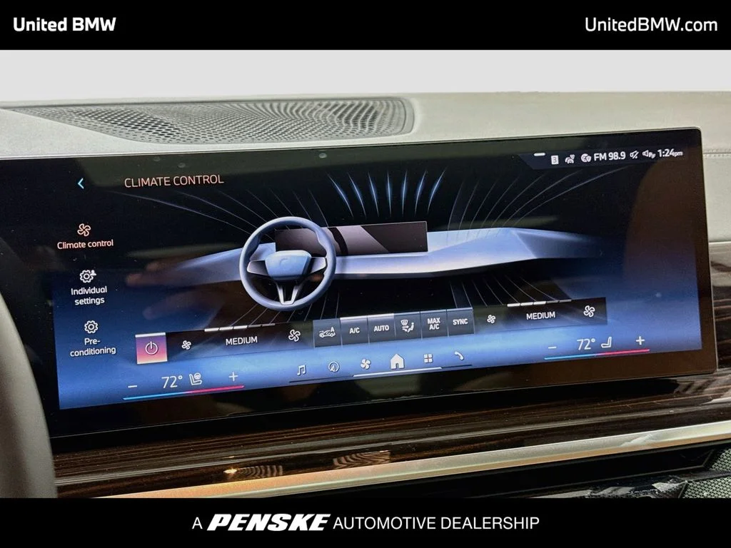New 2027 Mineral White Metallic BMW xDrive40i image 18