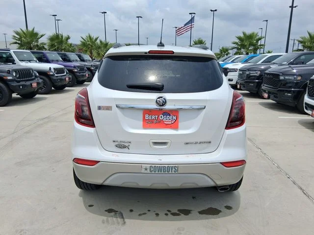 Used 2018 White Buick Preferred image 6