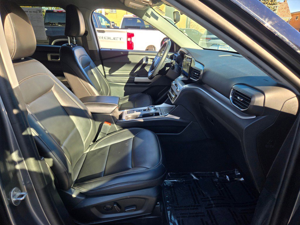 2024 Ford Explorer XLT - Photo 7