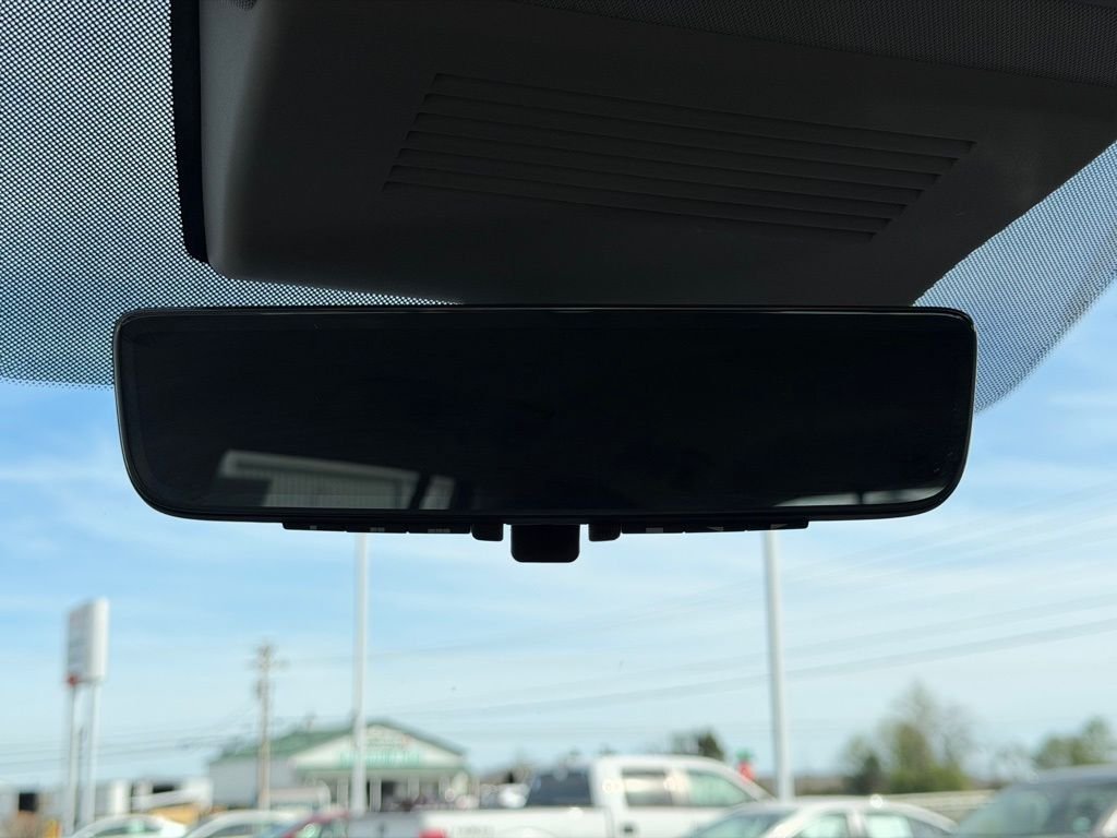 Used 2024 Gray INFINITI LUXE image 41