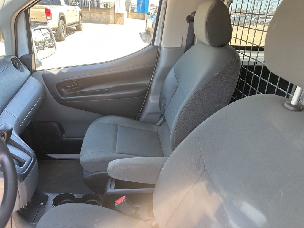 Used 2015 Chevrolet City Express 1LS with VIN 3N63M0YN4FK693610 for sale in Hutchinson, KS