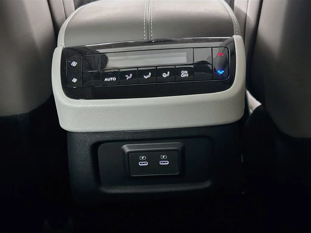 Certified Used 2027 Gray INFINITI PURE image 34
