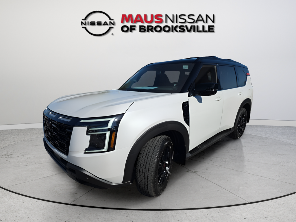 New 2026 White Nissan PRO-4X image 4