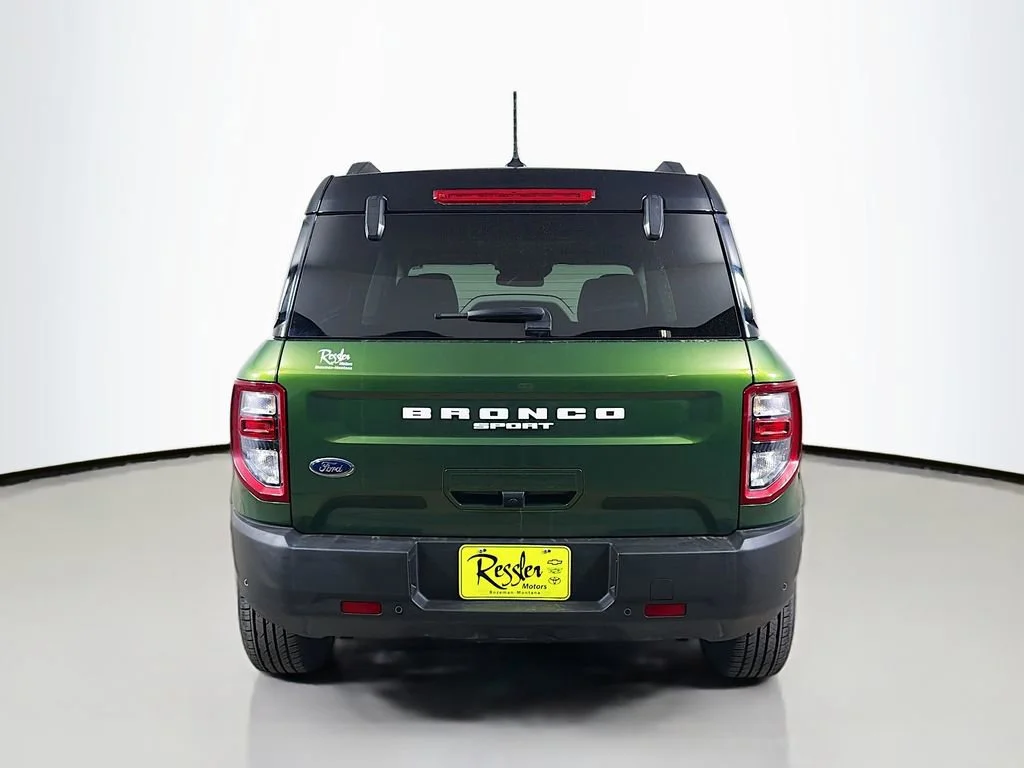 Used 2023 Eruption Green Ford Outer Banks image 7