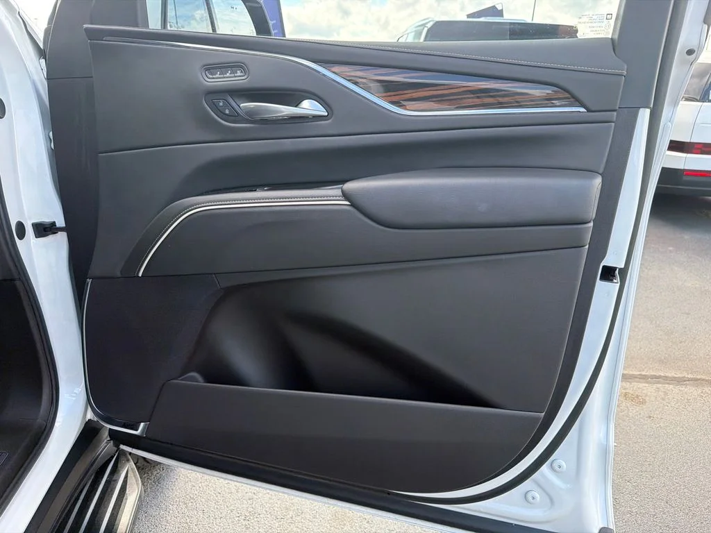 Used 2024 White Cadillac Premium Luxury image 14