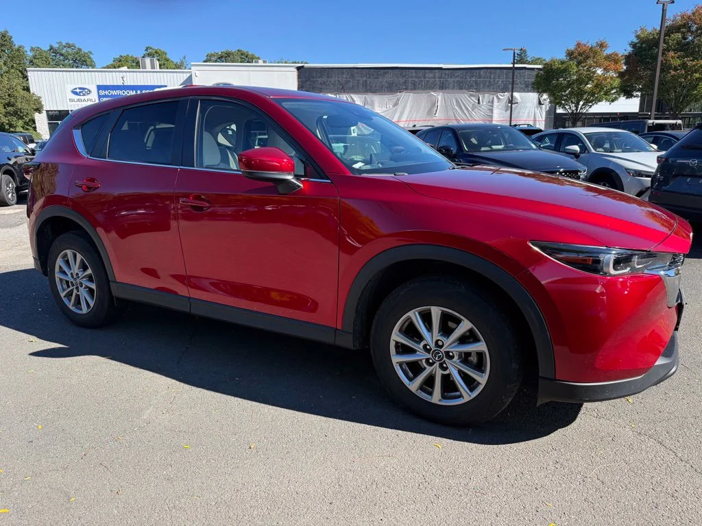 Used 2022 Soul Red Crystal Metallic Mazda 2.5 S Preferred Package image 4