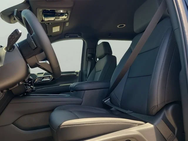 New 2026 Black Chevrolet LT image 24