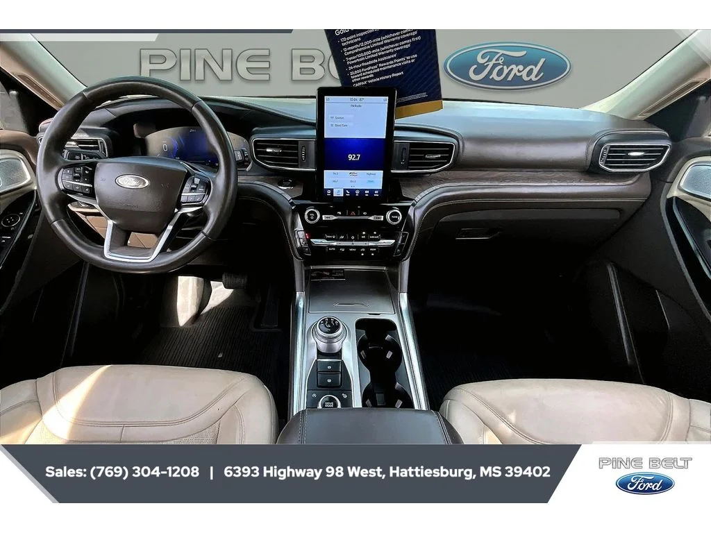Used 2022 Star White Metallic Tri-Coat Ford Platinum image 13