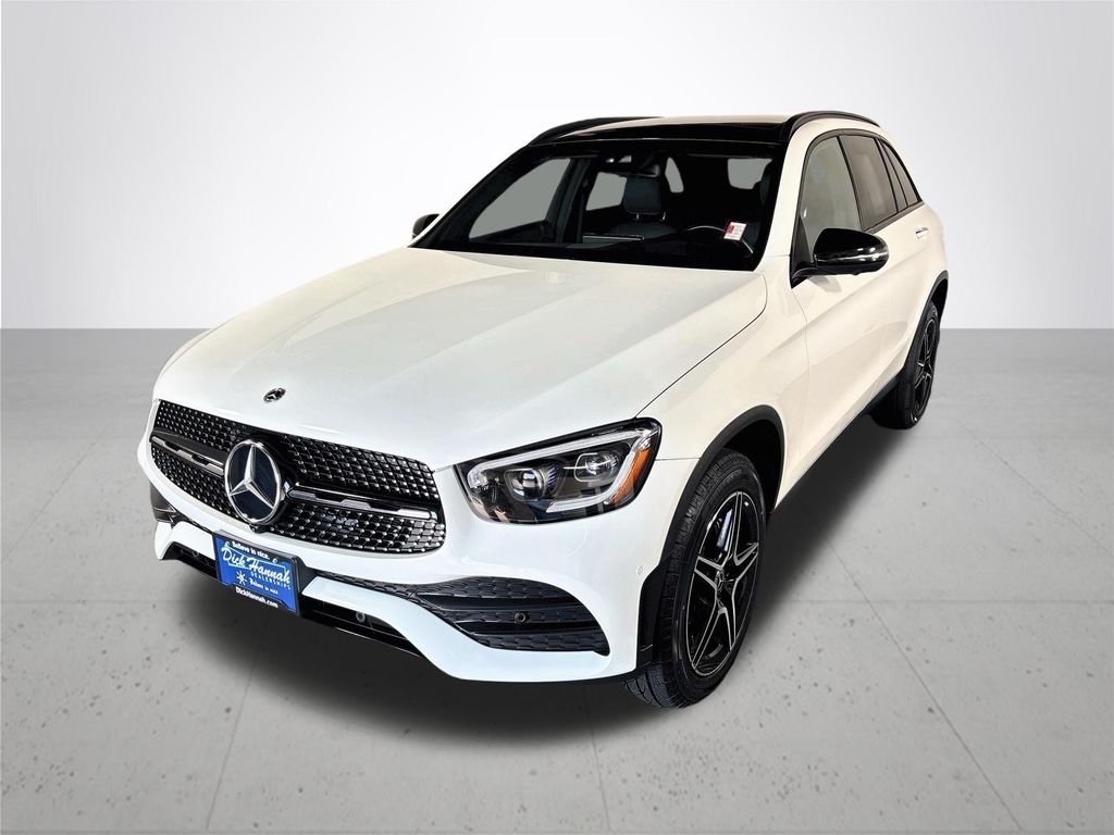 Used 2022 White Mercedes-Benz GLC 300 image 2