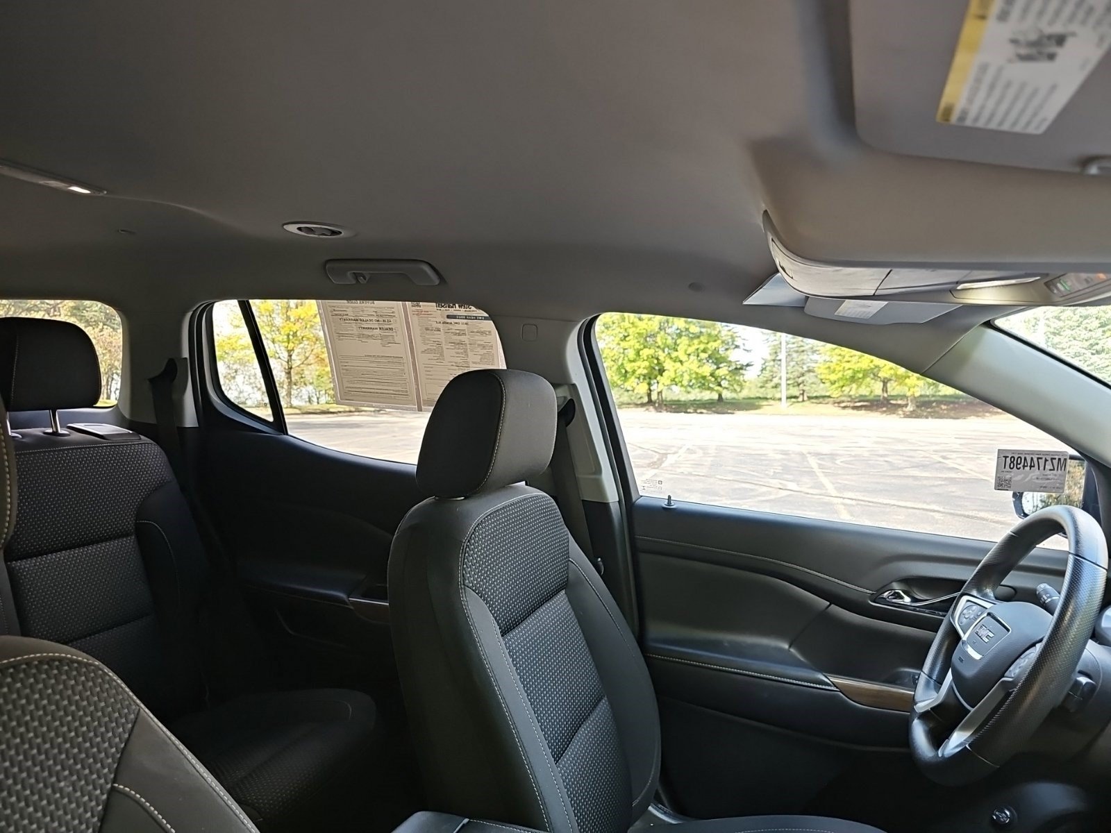 Used 2021 Midnight Blue Metallic GMC SLE image 11