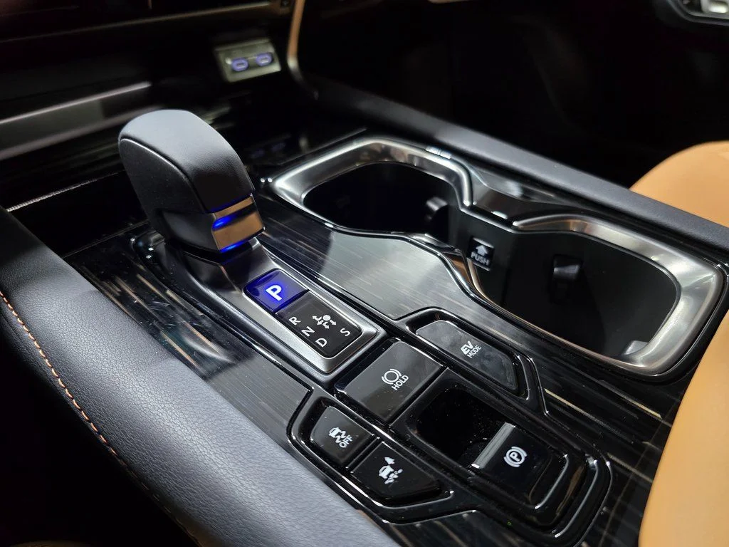 New 2026 White Lexus 350h image 24