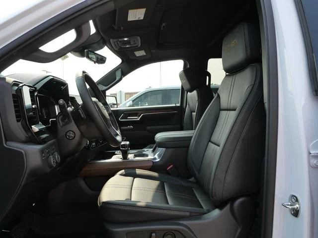 2026 Chevrolet Silverado 1500 High Country - Photo 9