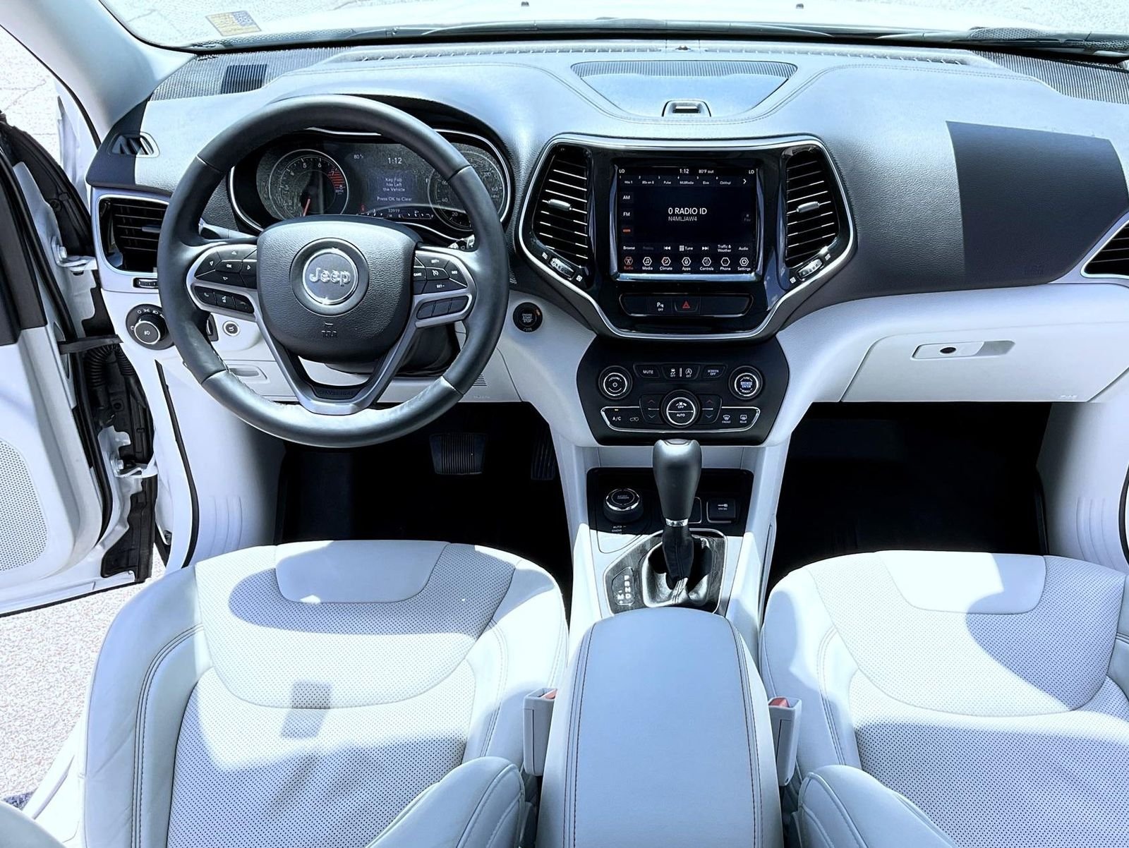 Used 2019 White Jeep Limited image 12