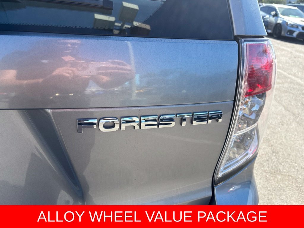 Used 2011 Silver Subaru 2.5X image 10