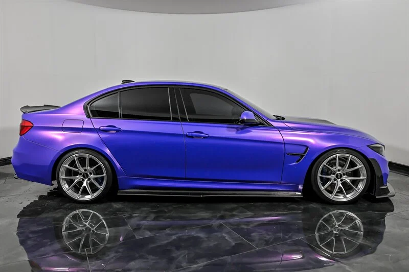 Used 2018  BMW  image 12