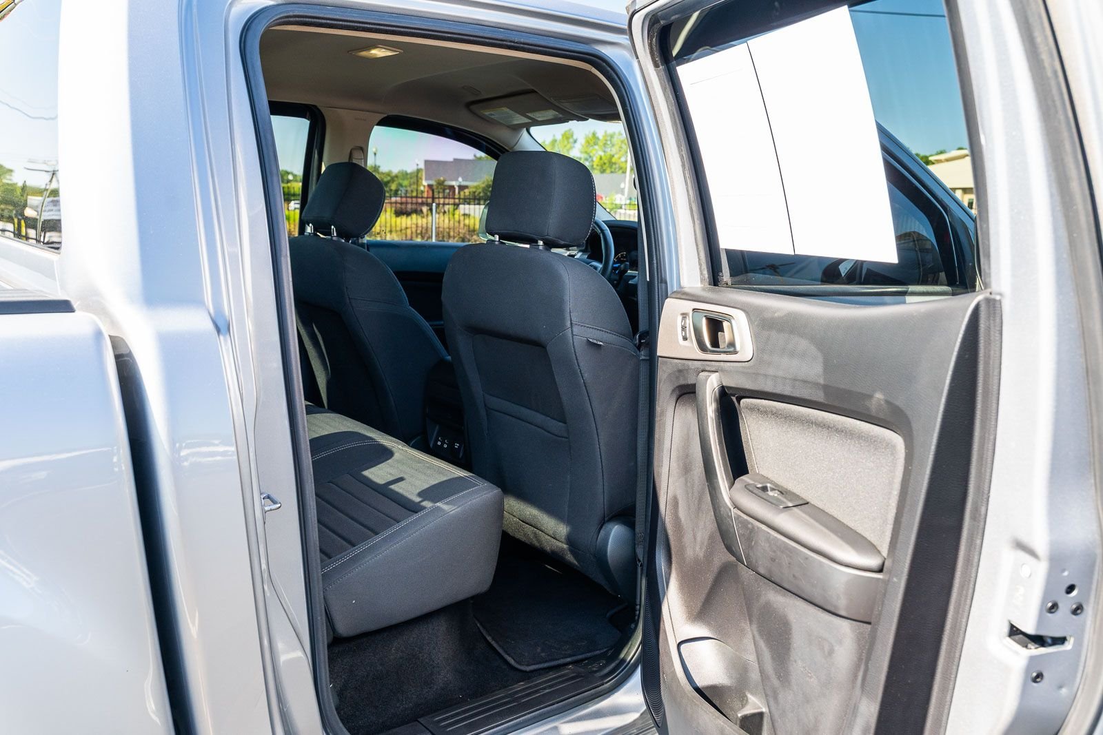 Used 2020 Silver Ford XLT image 13