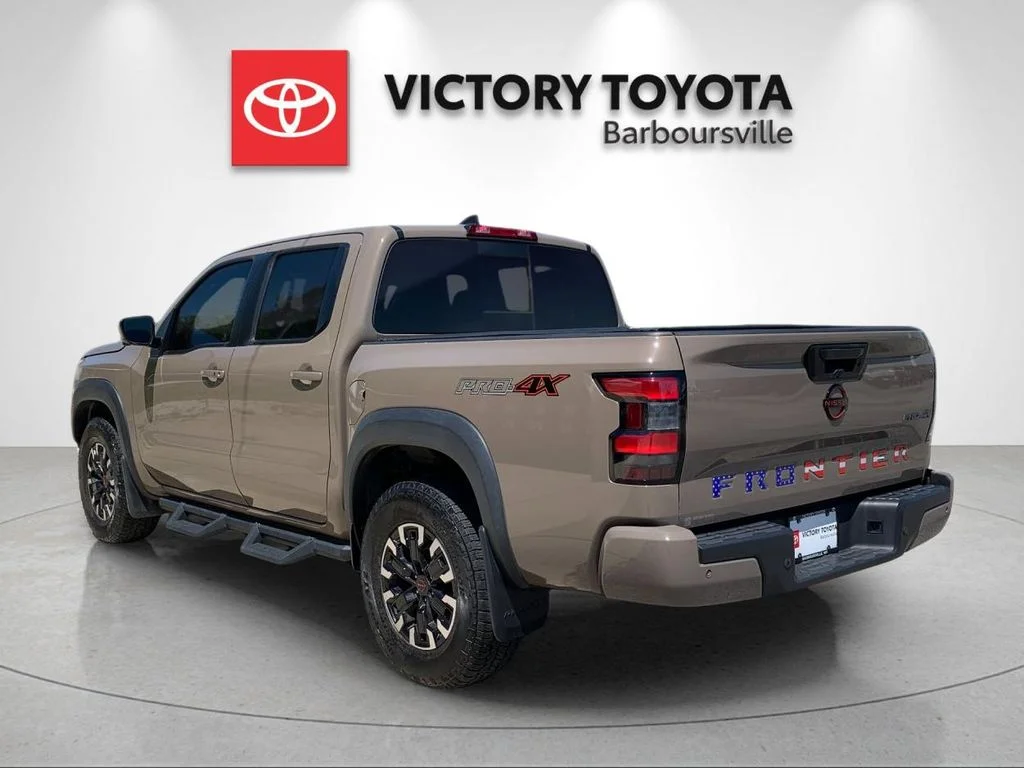 Used 2023  Nissan PRO-4X image 3