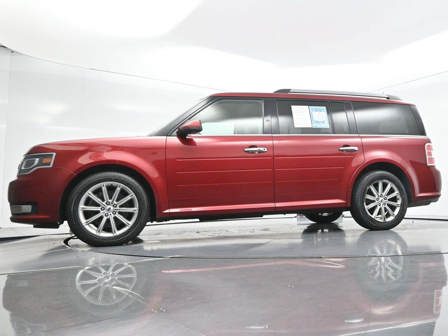 Used 2014 Ruby Red Metallic Tinted Clearcoat Ford Limited image 46