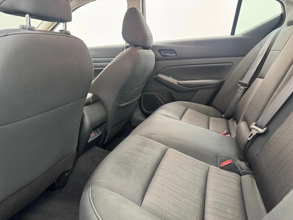 Used 2024 Red Nissan 2.5 SV image 34
