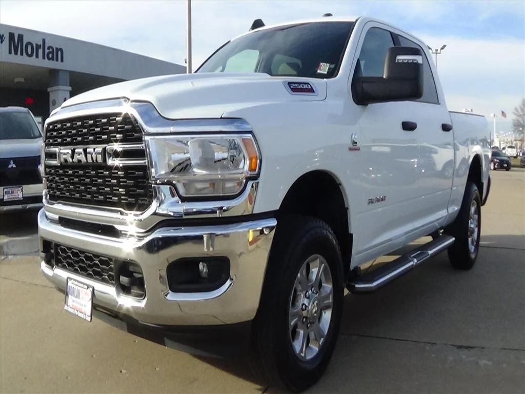 Certified Used 2024 Bright White Clear Coat (pw7) RAM Big Horn image 2