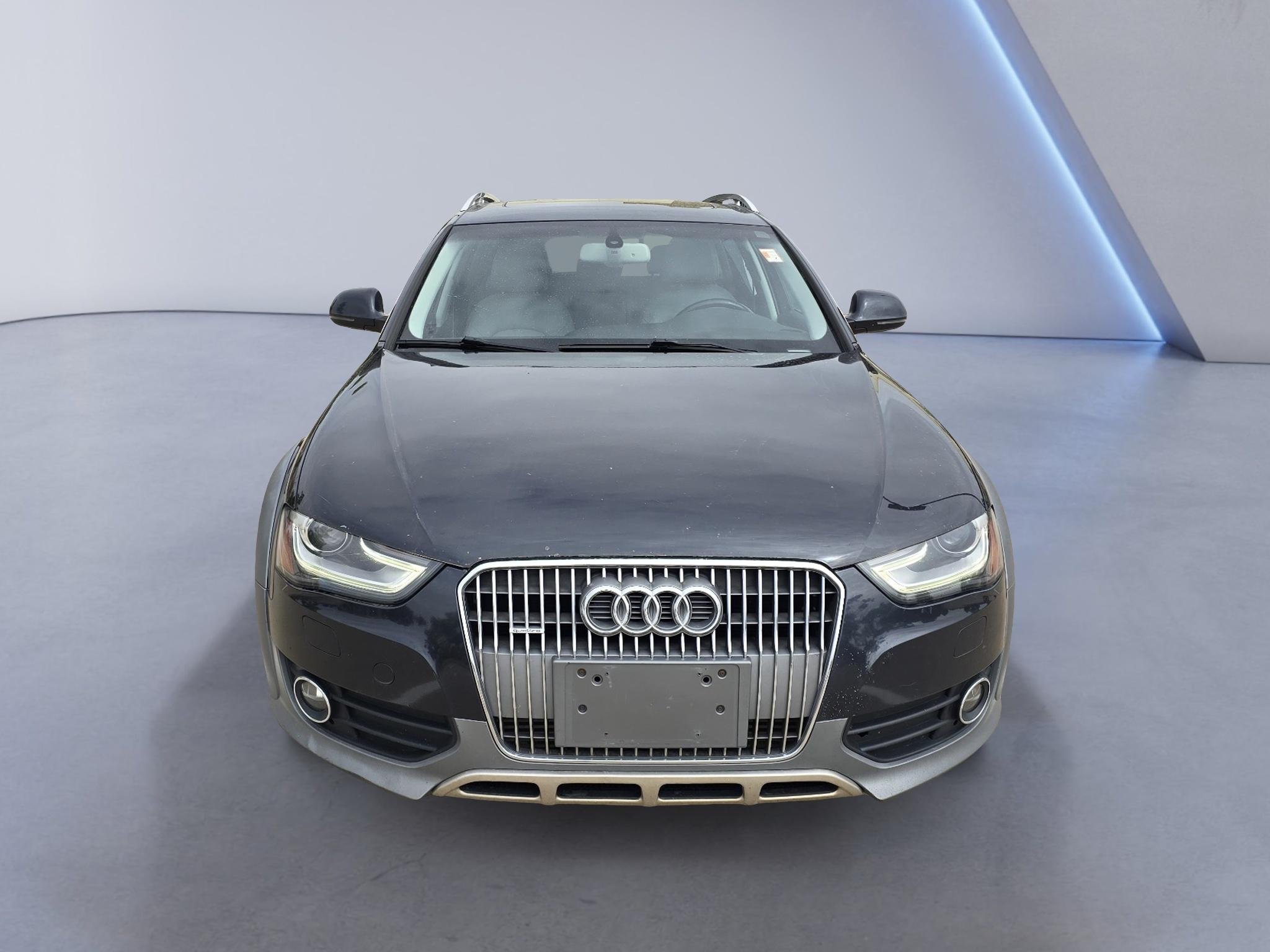 Used 2016 Moonlight Blue Metallic Audi Premium Plus image 8