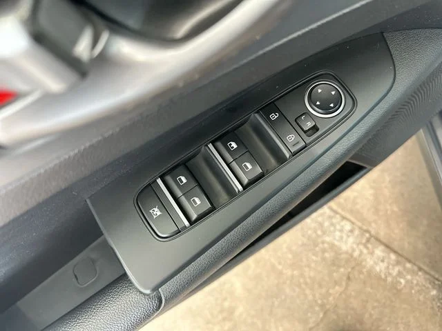 Used 2021 Gray Kia LXS image 17