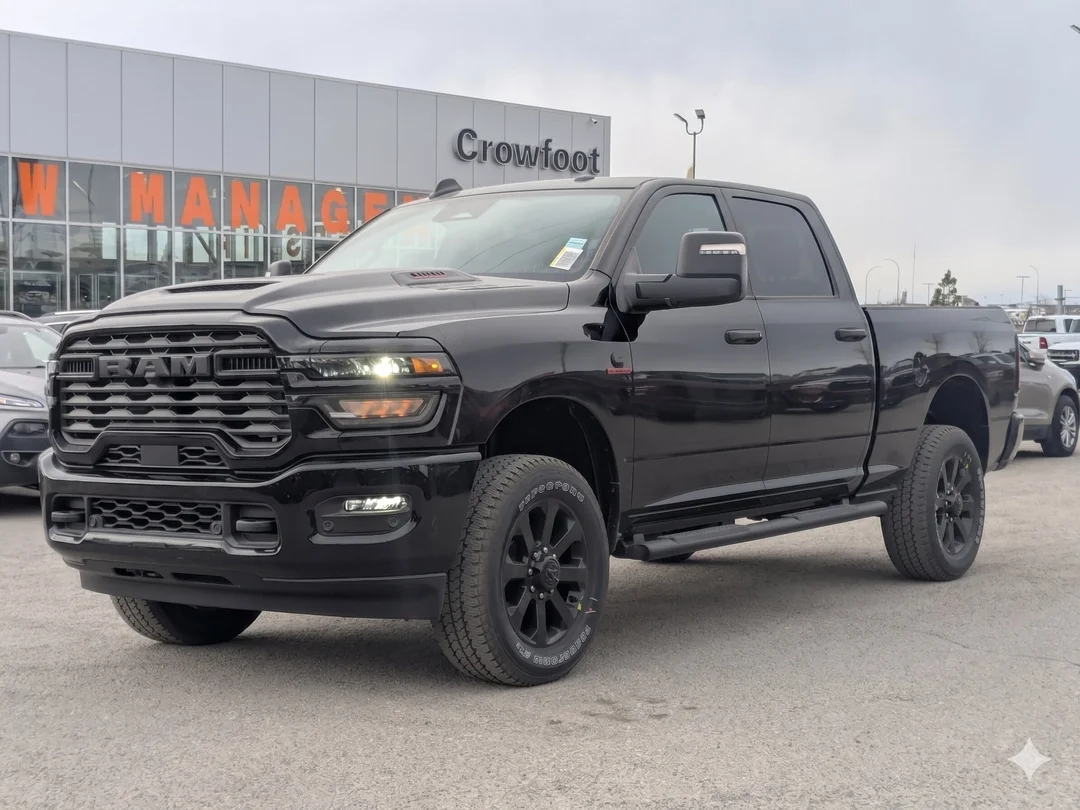 New 2026 Black RAM Black Express - - 6.7L Cummins HO  - Pkg 24C  - 5th Wheel/Gooseneck Prep  - 20 Black Wheels & More! image 4
