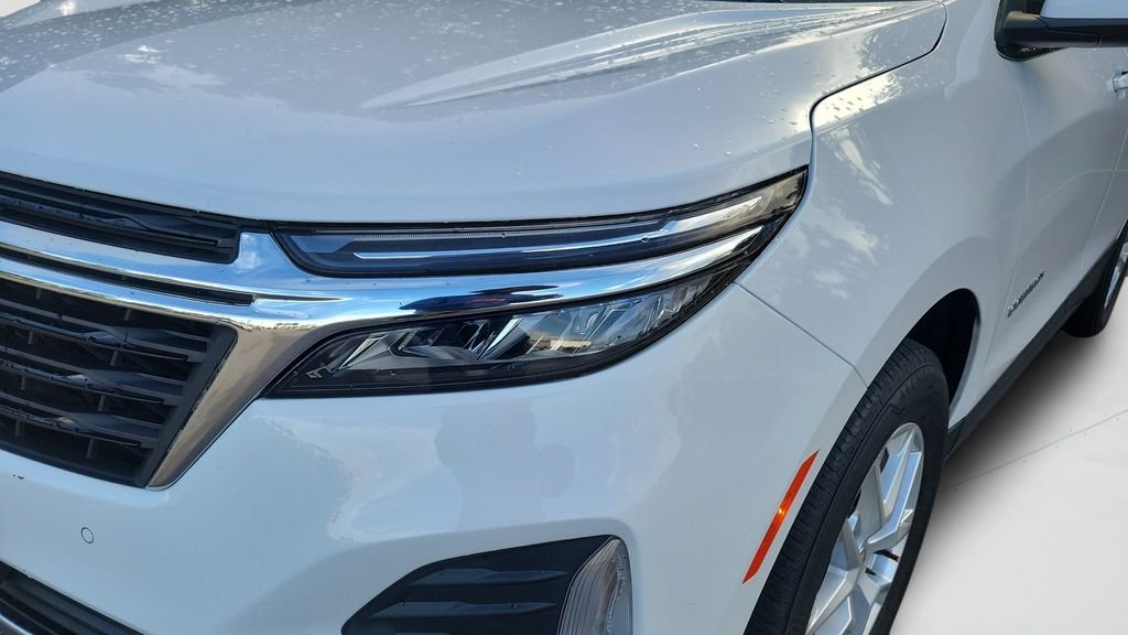 Used 2023 White Chevrolet LT image 24