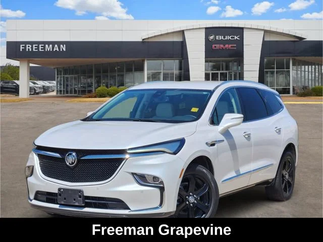 2023 Buick Enclave Essence