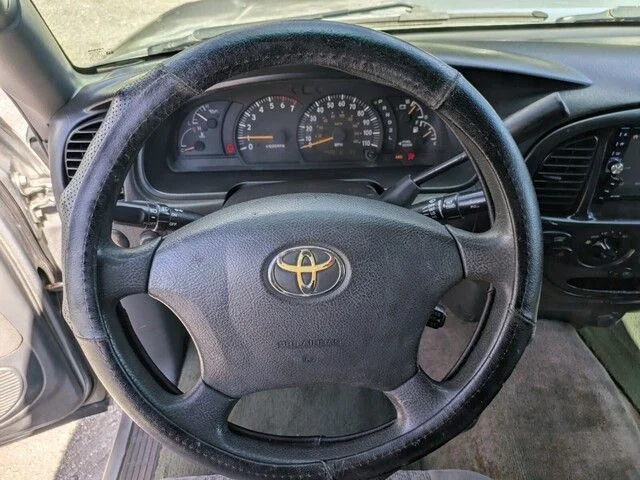 Used 2003 Silver Toyota SR5 image 20