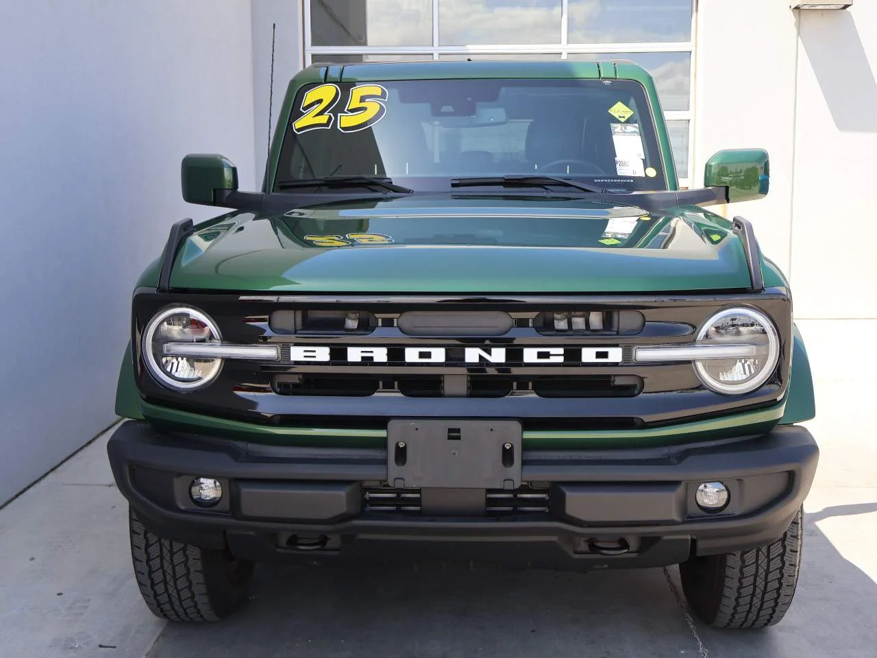 Used 2025 Eruption Green Ford Outer Banks image 4
