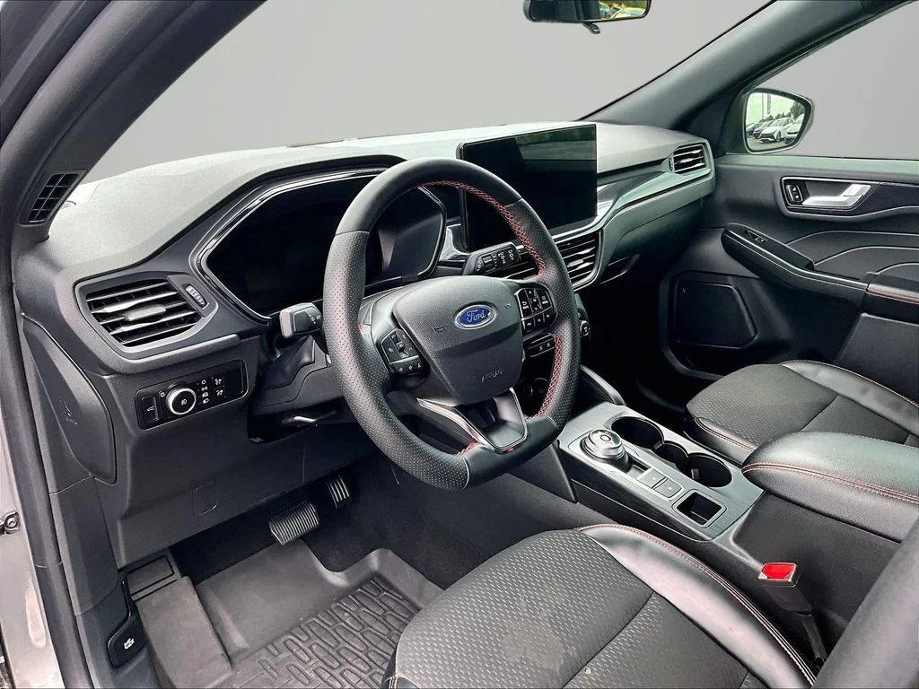 Used 2025 Gray Ford ST-Line Select image 13