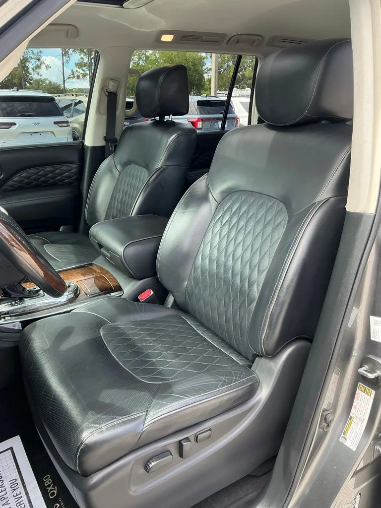 Used 2019 Gray INFINITI LUXE image 42
